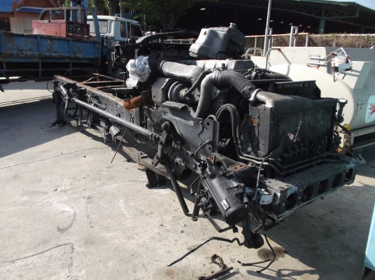 เครื่อง P-11 C พร้อมชุดแหนบหน้า+เกียร์ เครื่อง P-11 C พร้อมชุดแหนบหน้า+เกียร์