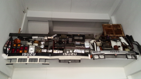 ดีเคเซียงกง ไฟหน้า ไฟท้าย ซี่หน้า กันชน รถบรรุทก รถกะบะ เก่าเเท้ญี่ปุ่น