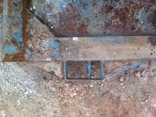 ขายฝ้าท้ายกะบะดั้มรถสิบล้อ สร้างใหม่ใช้งานยังไม่ถึงเดือน ราคา5500 iราคาต่อรองได้