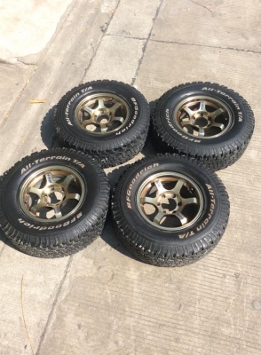 ขายล้อ TE37 พร้อมยาง BF GOODRICH ALLTERRAIN 265-75-16 ถูกๆครับ ขายล้อ TE37 พร้อมยาง BF GOODRICH ALLTERRAIN 265-75-16 ถูกๆครับ