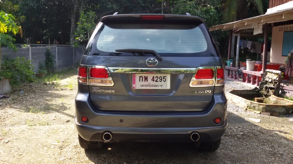 รถบ้านสวยๆ ฟอร์จูนเนอร์ ปี2005 2.7v เบนซิน+แก๊ส หัวฉีด
