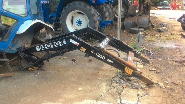 ขายตักบุงกี๋รถ KUBOTA 45 47 สภาพดีพร้อมใช้งาน