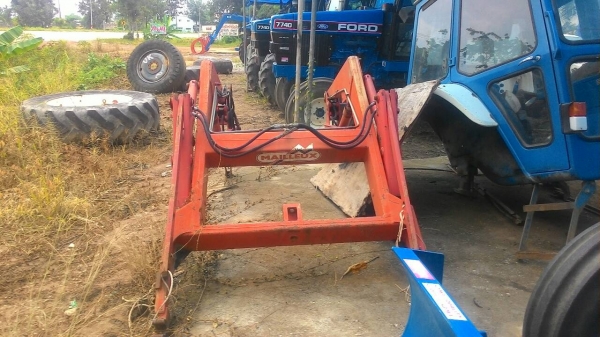 ขายตักบุงกี๋รถ KUBOTA 45 47 สภาพดีพร้อมใช้งาน