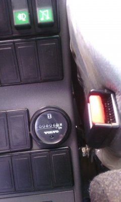 ขายด่วน VOLVO EC210B สภาพ98\%(806ช.ม)