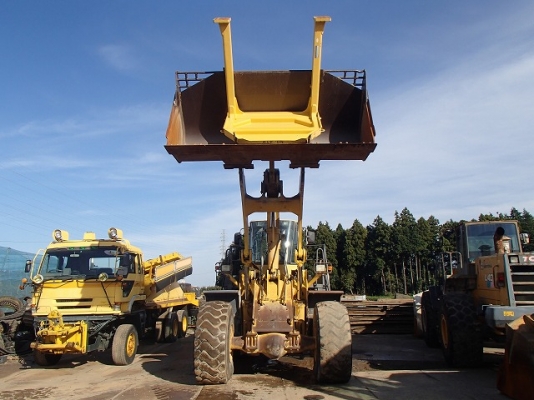 ขายรถตัก Komatsu WA 500-3 ขายรถตัก Komatsu WA 500-3
