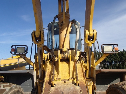 ขายรถตัก Komatsu WA 500-3 ขายรถตัก Komatsu WA 500-3