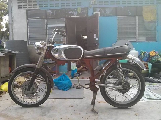 ขาย ฮอนด้า CB 175 ยืนคันขาดแต่เครื่อง เผื่อใครสนใจครับ ขาย ฮอนด้า CB 175 ยืนคันขาดแต่เครื่อง เผื่อใครสนใจครับ