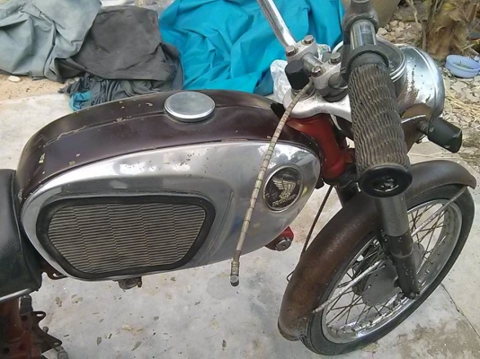 ขาย ฮอนด้า CB 175 ยืนคันขาดแต่เครื่อง เผื่อใครสนใจครับ ขาย ฮอนด้า CB 175 ยืนคันขาดแต่เครื่อง เผื่อใครสนใจครับ