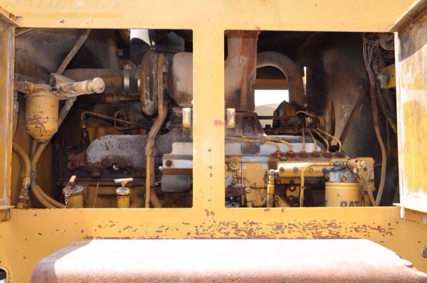 รถมอเตอร์เกรดเดอร์CATTERPILLAR140G