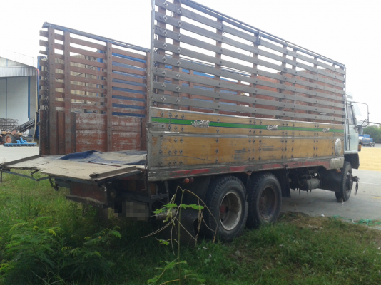 ขายรถ 10 ล้อ ISUZU ร๊อกกี้ 195 นางฟ้า 1 เพลา