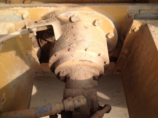 ขายรถบดสั่นสะเทือน   2  เพลา    เล่มทะเบียน