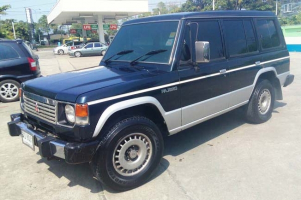 Mitsubishi Pajero ปี 92 เกียร์ออโต้ ติดแก๊ส lpg เครื่อง 2J สภาพสวย รถพร้อมใช้ ราคาเบาๆ