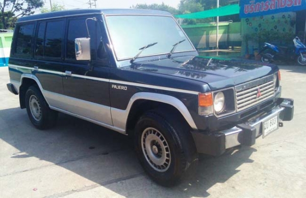 Mitsubishi Pajero ปี 92 เกียร์ออโต้ ติดแก๊ส lpg เครื่อง 2J สภาพสวย รถพร้อมใช้ ราคาเบาๆ