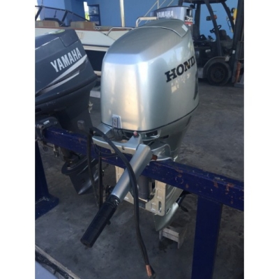 ขายเครื่องยนต์เรือ Honda BF45 4จังหวะ 3สูบ มือสองจากญี่ปุ่น