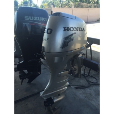 ขายเครื่องยนต์เรือ Honda BF45 4จังหวะ 3สูบ มือสองจากญี่ปุ่น