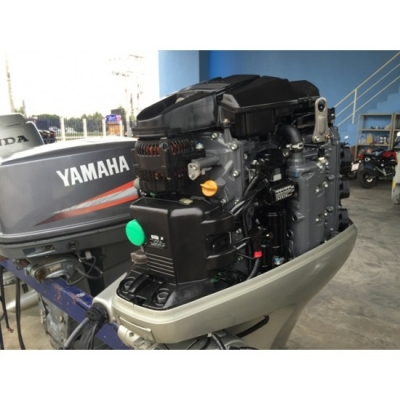 ขายเครื่องยนต์เรือมือสอง Honda BF225 4จังหวะ 6สูบ