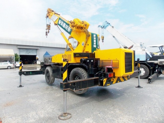 ขายด่วนเครน 7 ตัน 4 ล้อ นำเข้าจากญี่ปุ่น