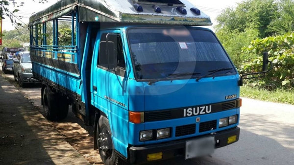 ขาย6ล้อหลังคาโดยสารอีซูซุNKR 110แรงห้างแท้เกียร์สั้น เครื่องดี แชชซีสวย สภาพพร้อมใช้งาน จัดไฟแนนซ์ได้ภายใน1วัน