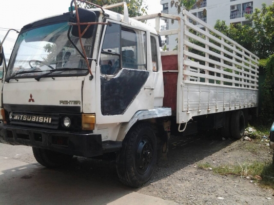 ขาย รถบรรทุก 6 ล้อ ปี37 ยาว 7.3 เมตร 160แรง