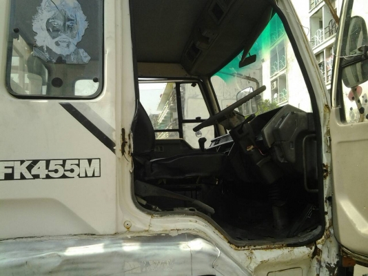 ขาย รถบรรทุก 6 ล้อ ปี37 ยาว 7.3 เมตร 160แรง