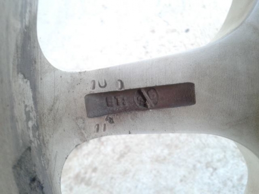 ล้อแม็กขอบ15" 4รู-100 ส่งได้ทั่วไทย