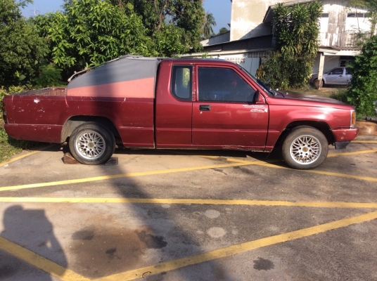 ขายรถกระบะ MITSUBISHI CAB พวงมาลัยพว์เวอร์ ล้อแม็กซ์ เครื่องดี ครัทซีสวย รถไม่ผุ ขาย 65,000 บาม ขายรถกระบะ MITSUBISHI CAB พวงมาลัยพว์เวอร์ ล้อแม็กซ์ เครื่องดี ครัทซีสวย รถไม่ผุ ขาย 65,000 บาม