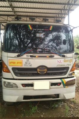 ขาย HINO MEGA 320 สองเพลาด๊ัม กระบะสามมิตร รถปี 50 ( มี 4 คัน )