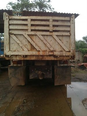 ขาย HINO MEGA 320 สองเพลาด๊ัม กระบะสามมิตร รถปี 50 ( มี 4 คัน )