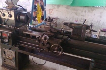 แท่นกลึง 6 ฟุต เชนเย่ 3 เพลา เกียร์บล็อก พร้อมใช้กับไฟบ้าน ด่วน !!  85,000