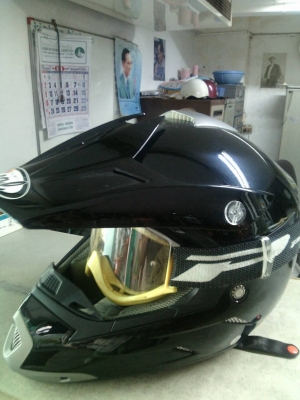 ขายหมวกกันน๊อควิบาก สภาพกิ๊กๆ ใส่แค่ 3 ครั้ง ที่ขายเพราะรถขายไปเมื่อวันก่อน ติดต่อพี่เสก เบอร์ 0865177283