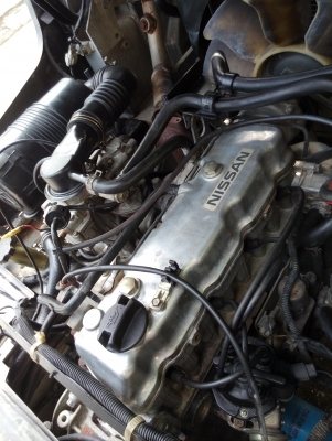 ขาย Nissan 2 ตัน เกียร์ออโต้เสา 3 ตอนยกสูง 4.75 เมตร 081-3535-948