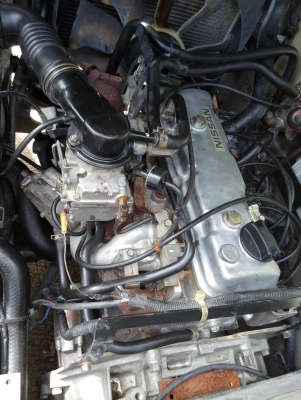 ขาย Nissan 2 ตัน เกียร์ออโต้เสา 3 ตอนยกสูง 4.75 เมตร 081-3535-948