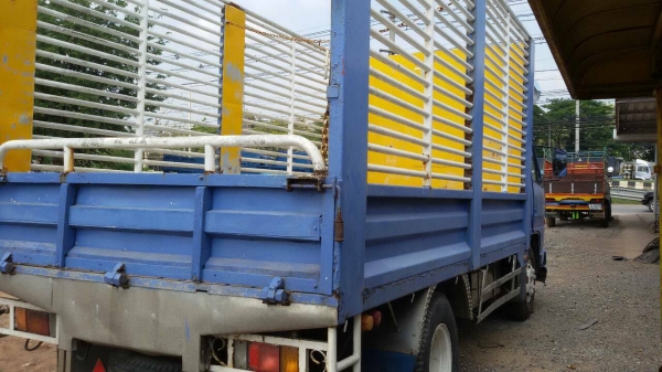 ขายกะบะเลส สภาพดี ยกลงจาก อีซูซุ NPR ยาว 4.30 เมตร