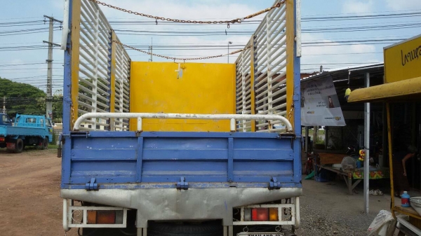 ขายกะบะเลส สภาพดี ยกลงจาก อีซูซุ NPR ยาว 4.30 เมตร