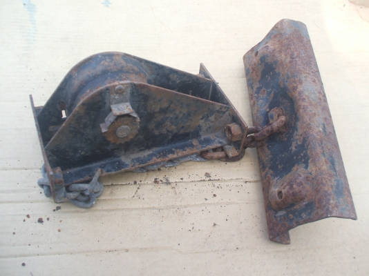 ที่แขวนยางอะไหล่   ISUZU ROCKY FRR 195