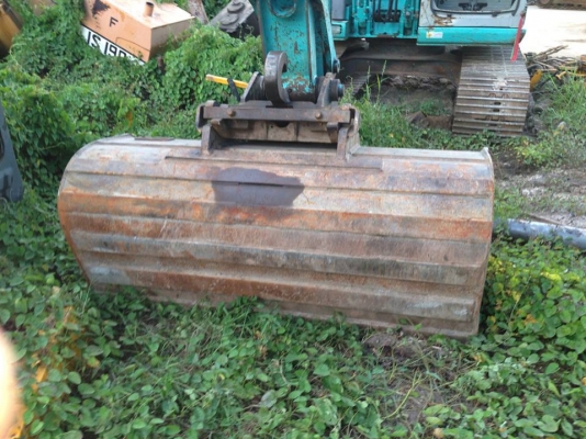 Kobelco SK 135 รถเก่านำเข้าจากญี่ปุ่น (มีใบอินวอย) ราคา 1,400,000 พร้อมลุยงาน Kobelco SK 135 รถเก่านำเข้าจากญี่ปุ่น (มีใบอินวอย) ราคา 1,400,000 พร้อมลุยงาน