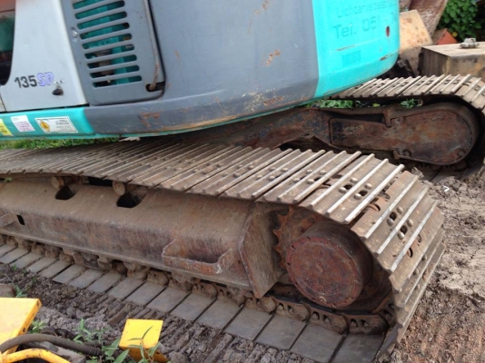 Kobelco SK 135 รถเก่านำเข้าจากญี่ปุ่น (มีใบอินวอย) ราคา 1,400,000 พร้อมลุยงาน Kobelco SK 135 รถเก่านำเข้าจากญี่ปุ่น (มีใบอินวอย) ราคา 1,400,000 พร้อมลุยงาน