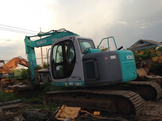 Kobelco SK 135 รถเก่านำเข้าจากญี่ปุ่น (มีใบอินวอย) ราคา 1,400,000 พร้อมลุยงาน Kobelco SK 135 รถเก่านำเข้าจากญี่ปุ่น (มีใบอินวอย) ราคา 1,400,000 พร้อมลุยงาน