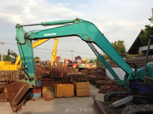 KOMATSU PC70 รถเก่าจากญี่ปุ่นยังไม่เคยใช้งานในไทย สภาพพร้อมลุยงาน มีใบอินวอย บริการตรวจเชคสภาพให้ลูกค้า ฟรี!!! 1.ถ่ายน้ำมันเครื่อง 2.เปล่าเครื่องกรองไฮดรอลิค 3.ตรวจเชคสายไฮดรอลิคทั้งคัน 4.ตรวจระบบของเหลวทั้งหมดก่อนใช้งาน 5.เป่าทำความสะอาดภายใน สนใจเข้าม KOMATSU PC70 รถเก่าจากญี่ปุ่นยังไม่เคยใช้งานในไทย สภาพพร้อมลุยงาน มีใบอินวอย บริการตรวจเชคสภาพให้ลูกค้า ฟรี!!! 1.ถ่ายน้ำมันเครื่อง 2.เปล่าเครื่องกรองไฮดรอลิค 3.ตรวจเชคสายไฮดรอลิคทั้งคัน 4.ตรวจระบบของเหลวทั้งหมดก่อนใช้งาน 5.เป่าทำความสะอาดภายใน สนใจเข้าม