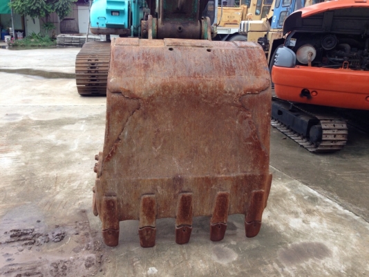 KOBELCO SK200MARK5 SUPER  ราคา2,000,000บาท (ราคาคุยกันได้) รถเก่าจากญี่ปุ่นยังไม่เคยใช้งานในไทย  สภาพพร้อมลุยงาน มีใบอินวอย  บริการตรวจเชคสภาพให้ลูกค้า ฟรี!!!.