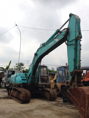 KOBELCO SK200MARK5 SUPER  ราคา2,000,000บาท (ราคาคุยกันได้) รถเก่าจากญี่ปุ่นยังไม่เคยใช้งานในไทย  สภาพพร้อมลุยงาน มีใบอินวอย  บริการตรวจเชคสภาพให้ลูกค้า ฟรี!!!.