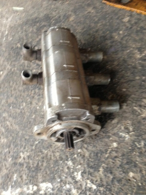 อะไหล่ ปั้มไฮดรอลิค Pc 20-7 รับประกัน