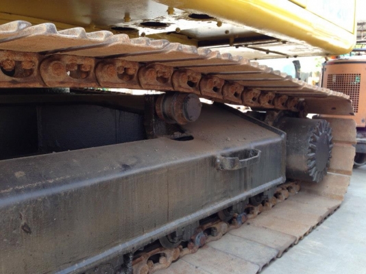 PC200-6 สภาพขั้นเทพ รถนอกนำเข้าจากญี่ปุ่น ไม่เคยใช้งานในไทย  สภาพสวยกิ๊ก เครื่องในดีมาก พร้อมลุยงานทันที  (มีใบอินวอยเอกสารครบ/เจ้าของขายเอง)