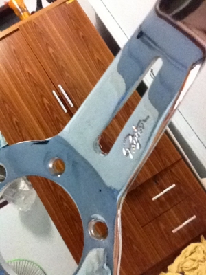 ขายพวงมาลัยไม้3ก้านขนาด13นิ้ว แท้ เก่าญีปุน สภาพดีไม่แตกร้าววงไม้แน่ๆมีรอยตามการใช้งาน ราคา850บาท โทร0924462525โส กทม