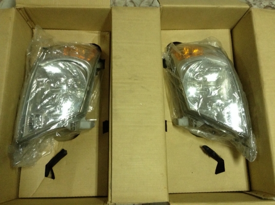 ไฟหน้าVIGO ของแท้ศูนย์ ไฟหน้าVIGO ของแท้ศูนย์