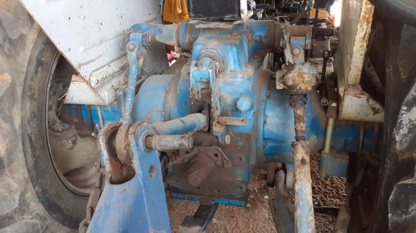 ขายรถไถFORD 6610เสื้อลายเครื่องดีปั๊มแรง ผาน6 เอกสารเล่มทะเบียนพร้อมโอน ยางดี สภาพพร้อมลุยงาน ขายรถไถFORD 6610เสื้อลายเครื่องดีปั๊มแรง ผาน6 เอกสารเล่มทะเบียนพร้อมโอน ยางดี สภาพพร้อมลุยงาน