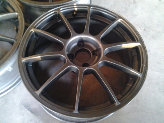 แม็ก 17" 4รู100 3 วง