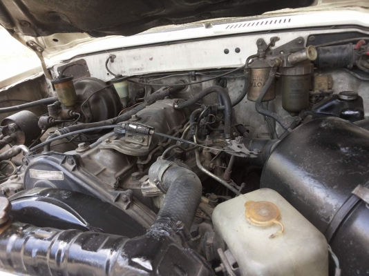 ขายกระบะสุดคลสสิค สภาพ 1 ใน 100 บอดีสวยมากๆ TOYOTA LN 40 เครื่อง 2L 2.45 ดีเซล ขายกระบะสุดคลสสิค สภาพ 1 ใน 100 บอดีสวยมากๆ TOYOTA LN 40 เครื่อง 2L 2.45 ดีเซล