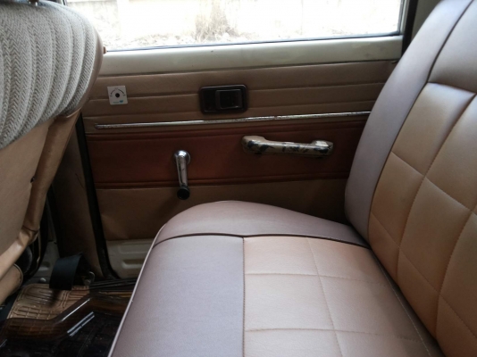 ขายกระบะสุดคลสสิค สภาพ 1 ใน 100 บอดีสวยมากๆ TOYOTA LN 40 เครื่อง 2L 2.45 ดีเซล ขายกระบะสุดคลสสิค สภาพ 1 ใน 100 บอดีสวยมากๆ TOYOTA LN 40 เครื่อง 2L 2.45 ดีเซล