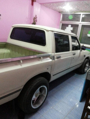 ขายกระบะสุดคลสสิค สภาพ 1 ใน 100 บอดีสวยมากๆ TOYOTA LN 40 เครื่อง 2L 2.45 ดีเซล ขายกระบะสุดคลสสิค สภาพ 1 ใน 100 บอดีสวยมากๆ TOYOTA LN 40 เครื่อง 2L 2.45 ดีเซล